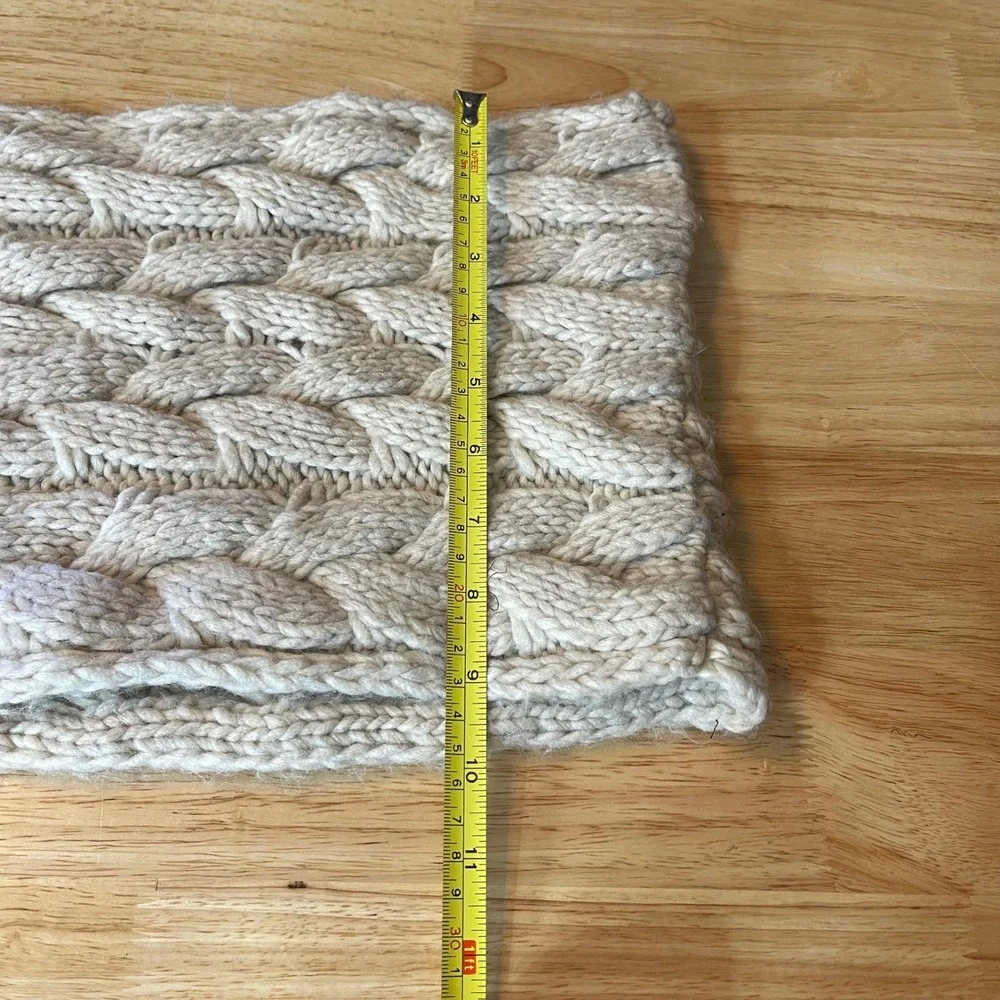 Alice V Italy Chunky Cable Knit Infinity Scarf Alpaca Wool Blend Oatmeal Beige